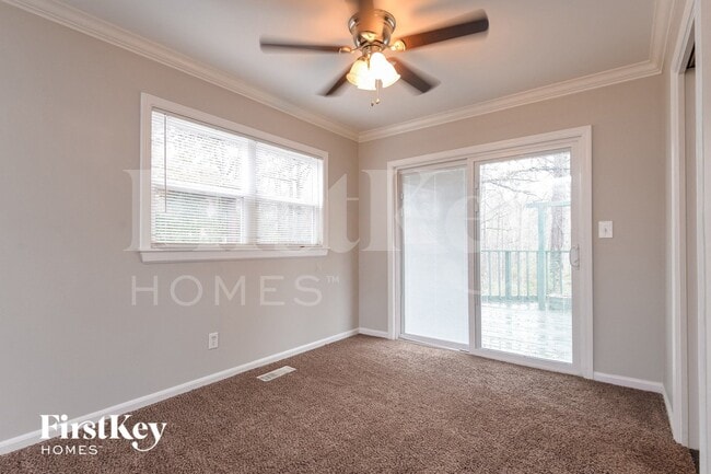 Building Photo - 212 Sam Pate Dr