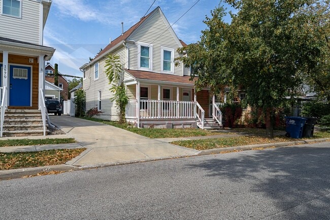 Building Photo - 1566 Winchester Ave