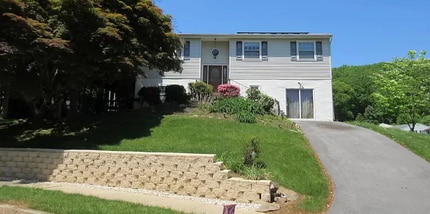 Building Photo - 113 Glen Ridge Dr