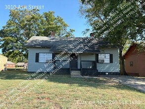 Building Photo - 3010 Ash St