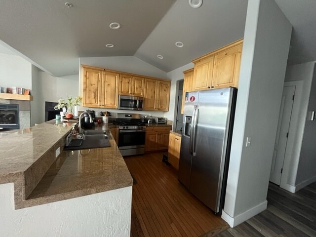 Cocina - 5135 Cove Canyon Dr