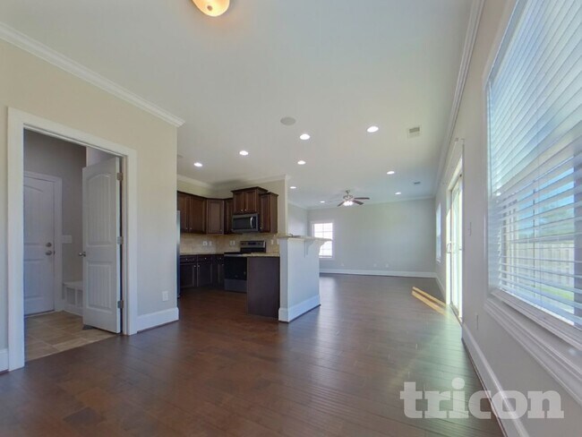 Foto del edificio - 432 Walking Ln