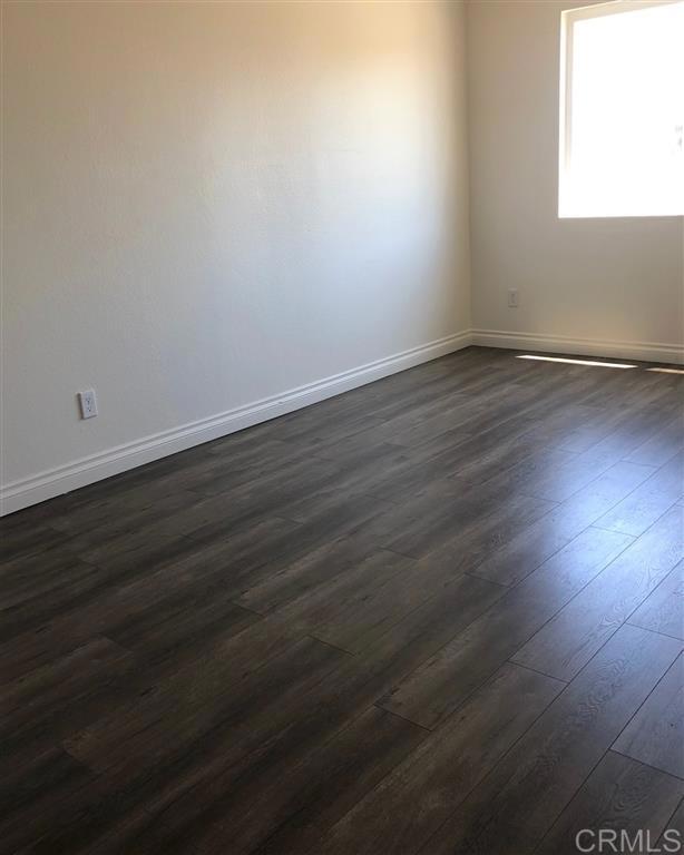 Foto del edificio - 1640 Maple Dr