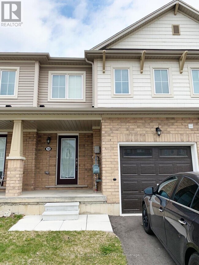 Photo du bâtiment - 18 Longboat Run W