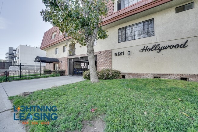 Building Photo - 5123 Klump Ave