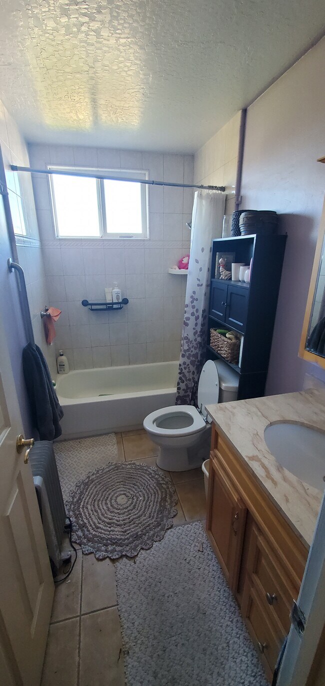 Foto del edificio - 1640 Baywood Dr