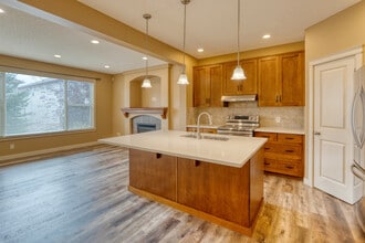 Building Photo - 11 Everoak Bay SW