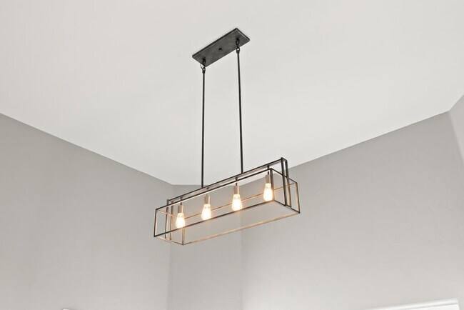 Foto del edificio - 913 Ada Ln