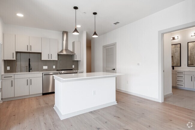 Interior Photo - Starlight