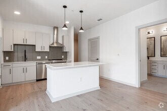 Interior Photo - Starlight