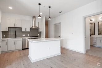 Interior Photo - Starlight