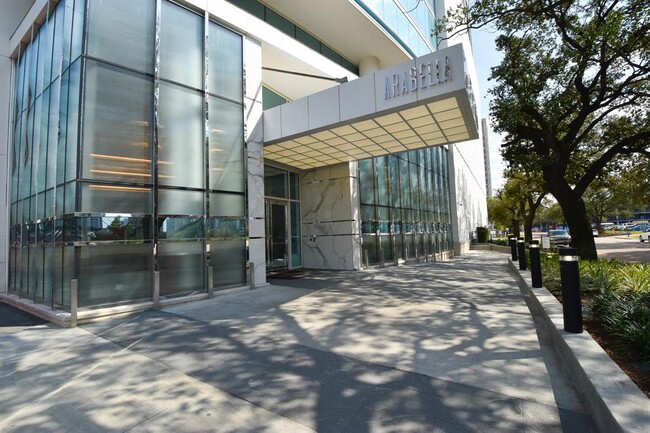 Foto del edificio - 4521 San Felipe St
