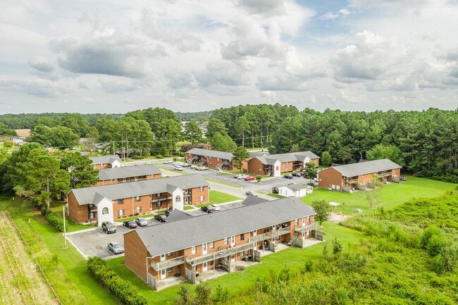 Foto del edificio - Kinston Village Apartments