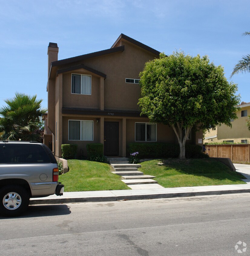 Building Photo - 7792 Glencoe Ave
