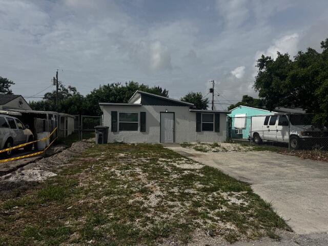 Foto del edificio - 1214 Highview Rd