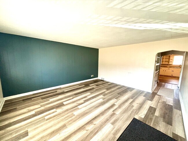 Foto del edificio - 919 Nightingale St