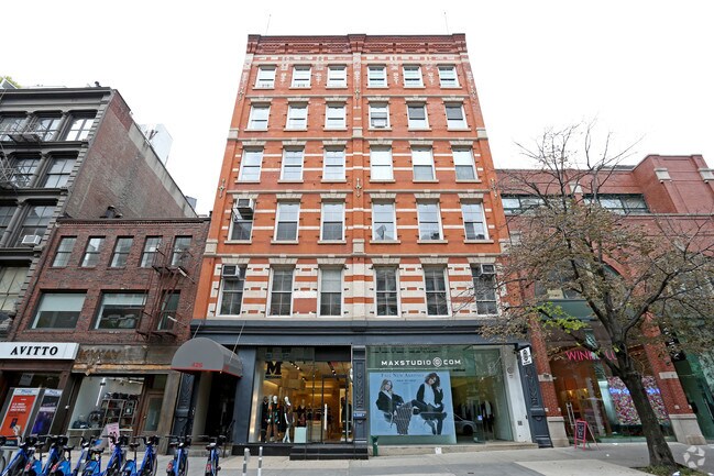 Building Photo - 426-428 W Broadway