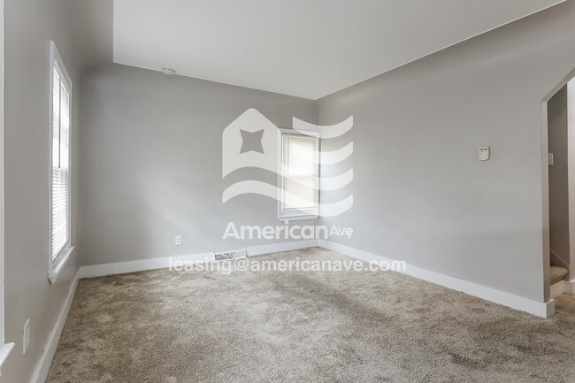 Building Photo - 12411 Georgiana Ave