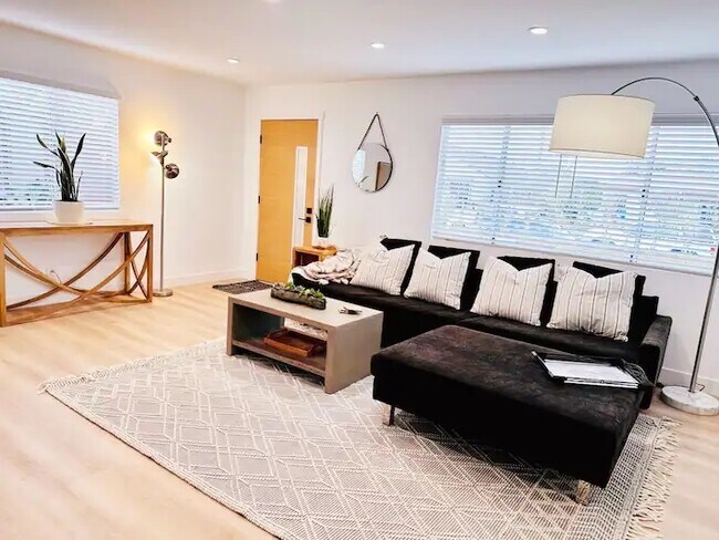 Living room - 1738 257th St