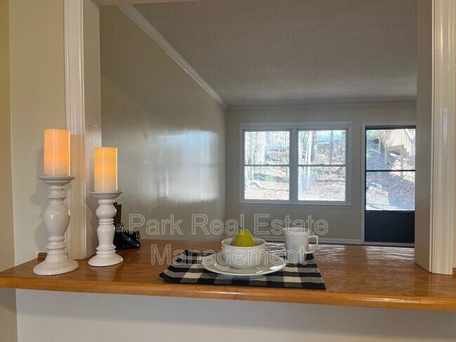 Foto del edificio - 293 Cedar Terrace Rd