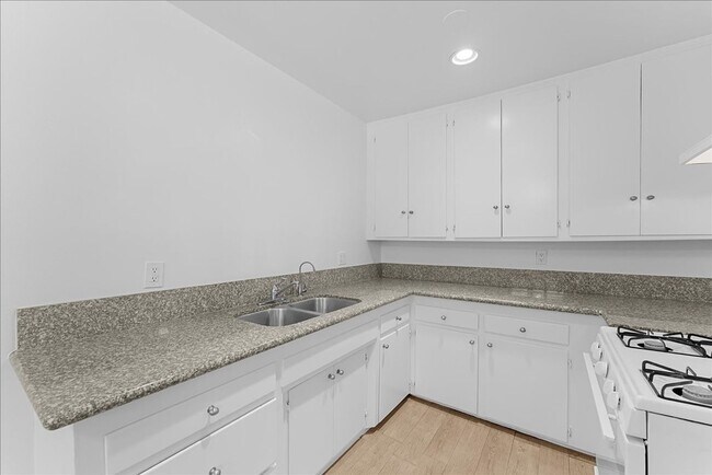 Foto del edificio - 3116 W 99th St