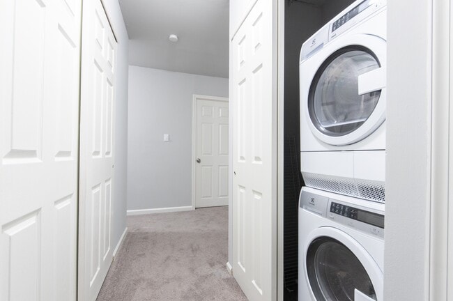 In-unit Washer/Dryer - Valley Run