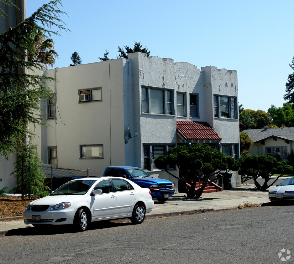 Foto principal - 742-748 Carolina St