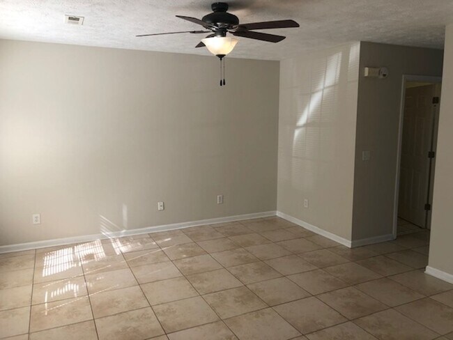 Foto del edificio - 3870 Spanner Way