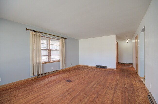 Foto del edificio - 509 E Jefferson St