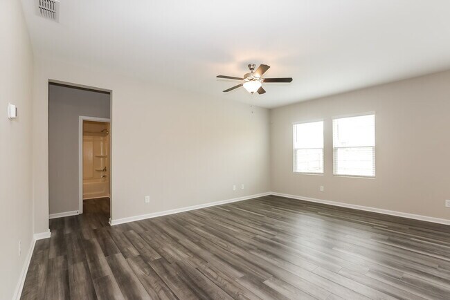 Foto del edificio - 4034 Kendrick Cir