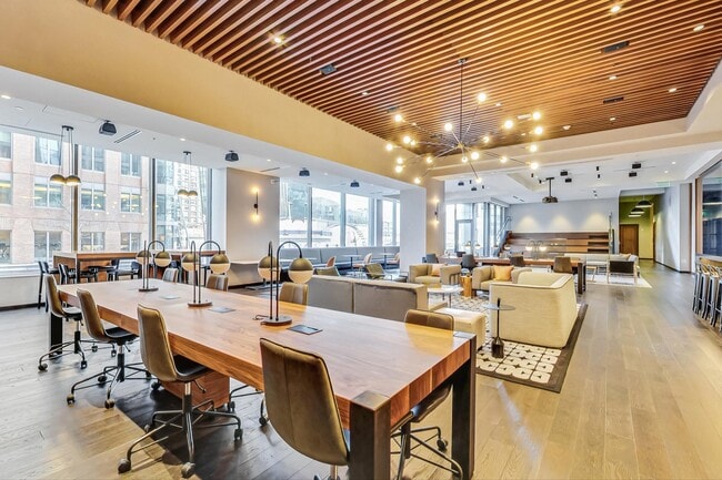 Building Photo - 135 Seaport Blvd