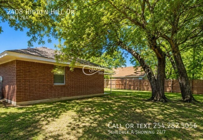 Foto del edificio - 2408 Hidden Hill Dr