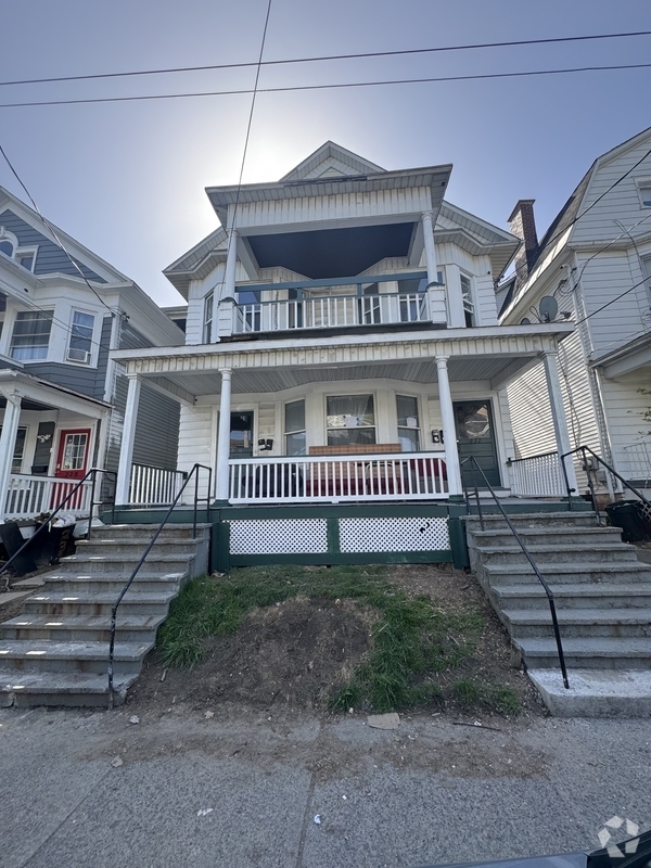 Building Photo - 230-232-232 Quail St