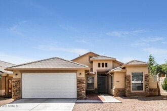 Building Photo - 1902 S 86th Dr