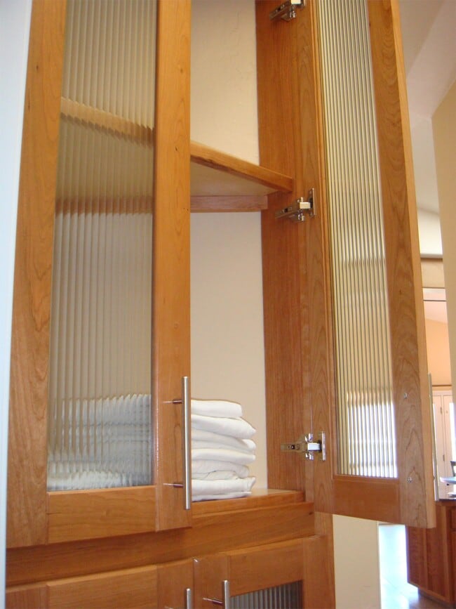 Building Photo - 4626 Excelsior Rd