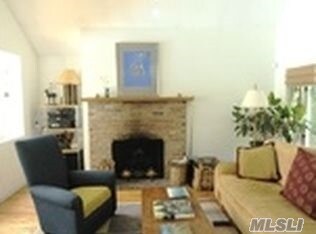 Foto del edificio - 99 Spring Pond Ln