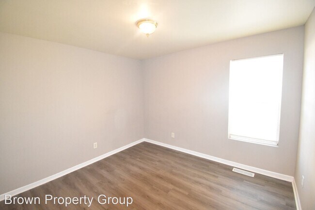 Foto del edificio - 3 br, 2 bath House - 6124 Lonestar Rd