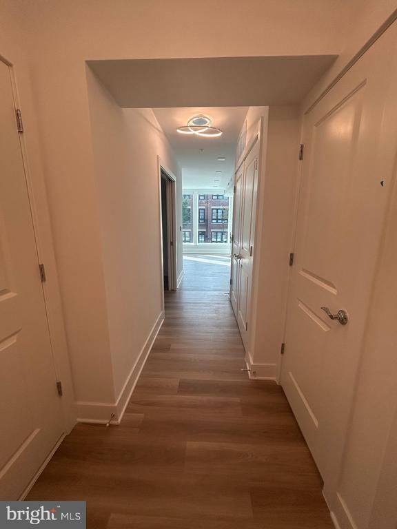 Foto del edificio - 701 N Henry St