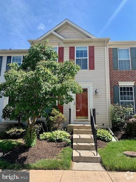 Building Photo - 3207 Water Lily Ct