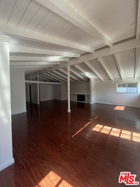 Foto del edificio - 8227 Lindley Ave