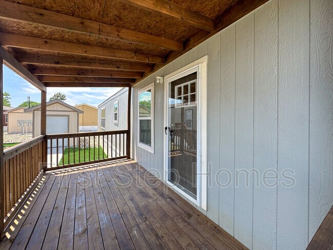Building Photo - 237 Noriker Dr