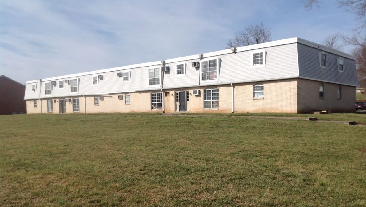 Building B (16) 2 Bedroom Units - Meadow Run