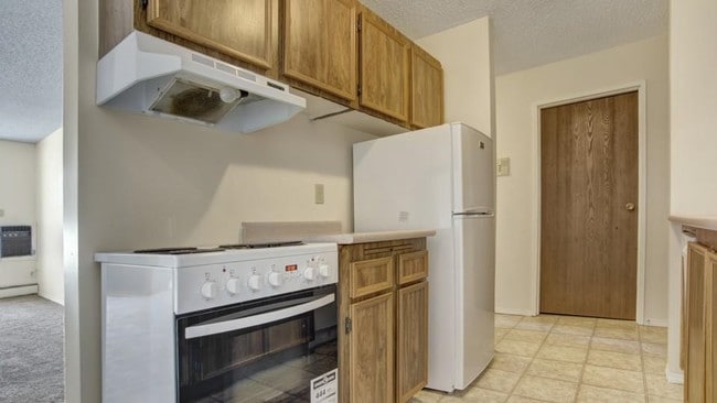 Interior Photo - Woodsmere