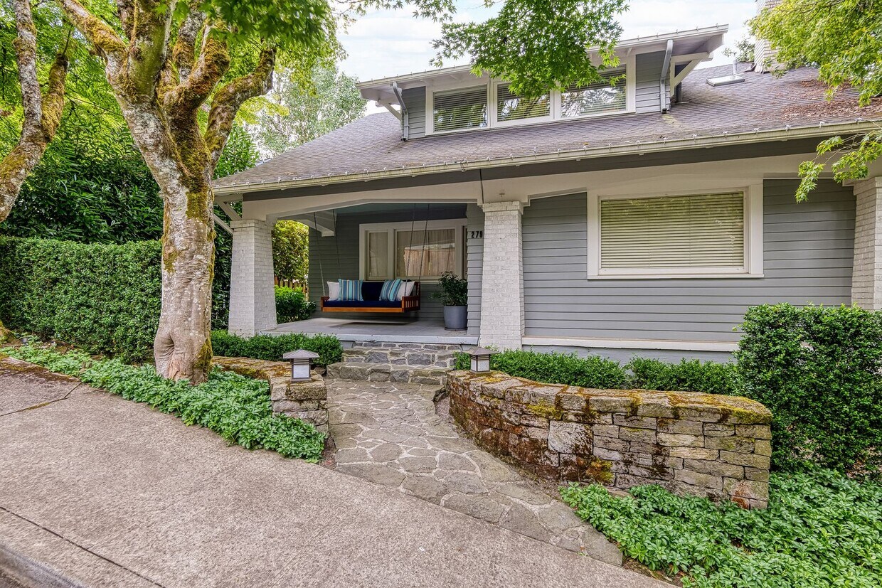 Foto principal - Stunning Portland Heights Craftsman for Re...