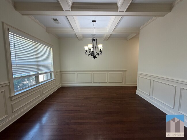 Foto del edificio - 4805 Carriage Bridge Ln