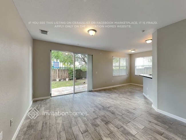 Foto del edificio - 15380 SW 10th St