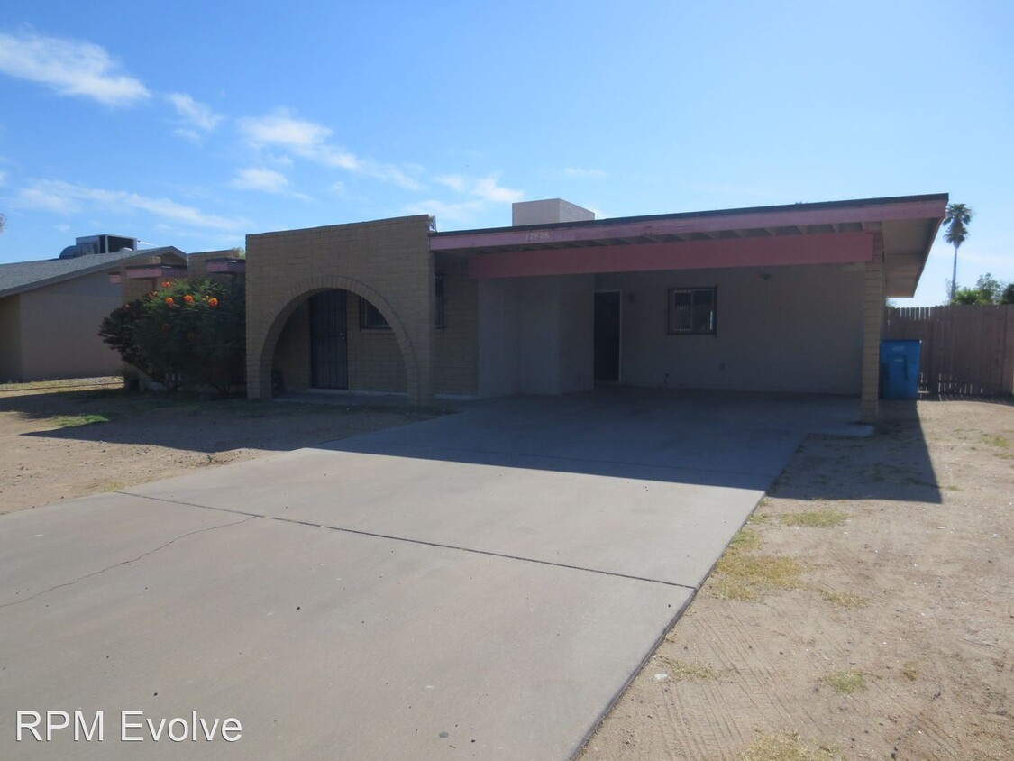 Primary Photo - 3 br, 2 bath House - 12828 N. 21st Dr. 213...