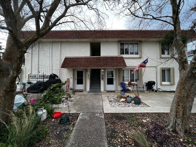 Foto del edificio - 1/1B 2nd floor unit located in Jacksonvill...