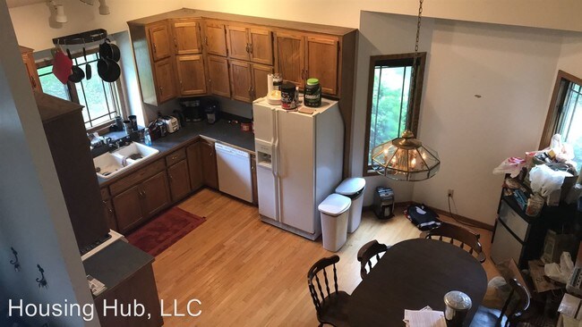Building Photo - 4 br, 2 bath House - 6840 129th St. W.