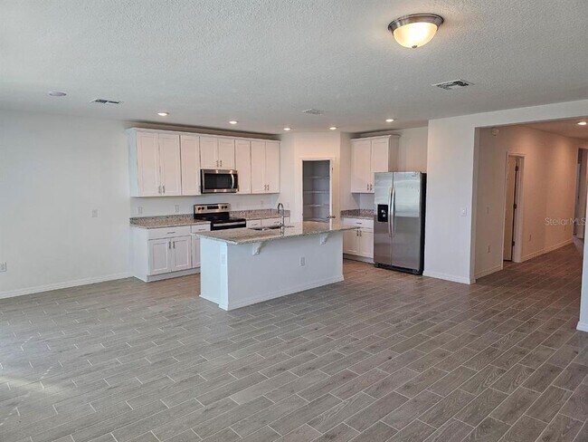 Building Photo - 5309 Maddie Dr